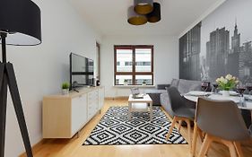 Apartments Warsaw Giełdowa 4 by Renters
